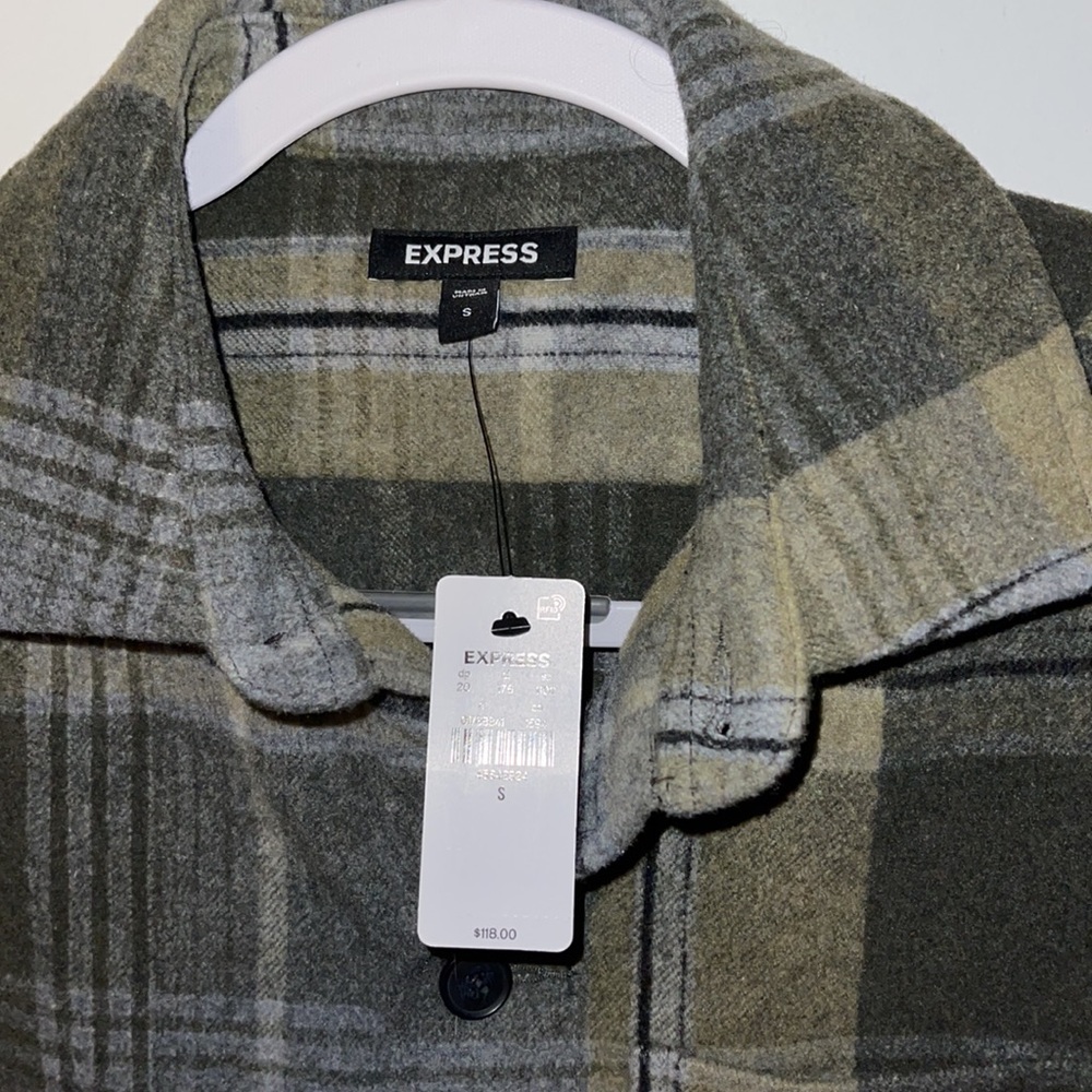 Shirt - Picture 3 of 3